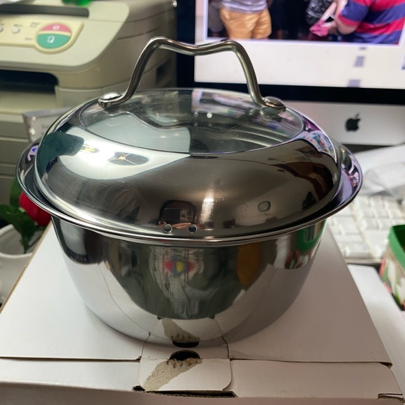 2/$20 Hot Pot | New Hot Pot | - Picture 3 of 6